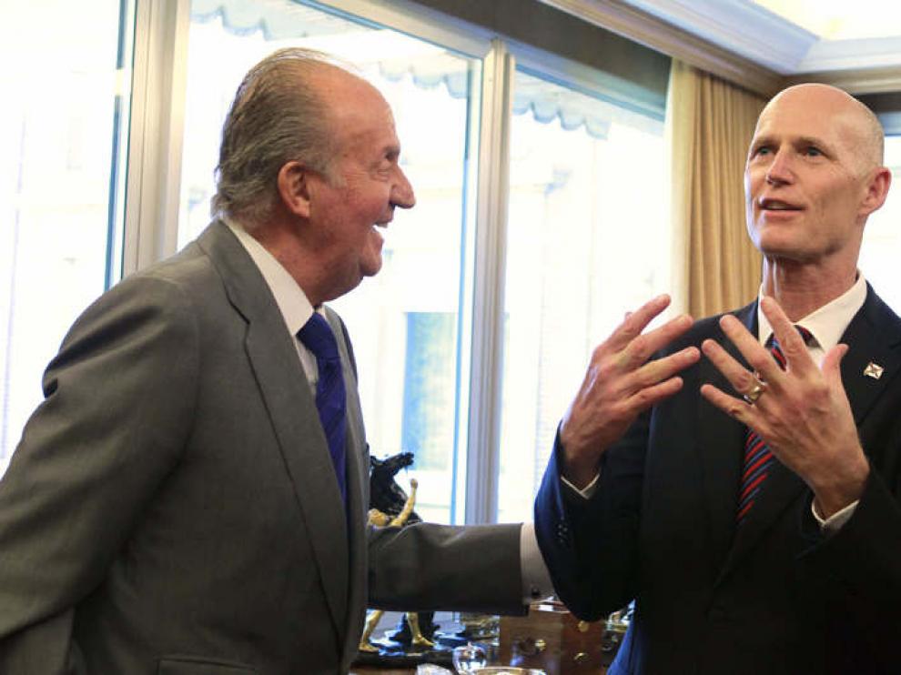 El gobernador de Florida junto al Rey