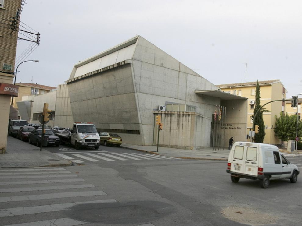 En la imagen, una vista de este barrio oscense, en la que puede apreciarse el Centro Cívico.