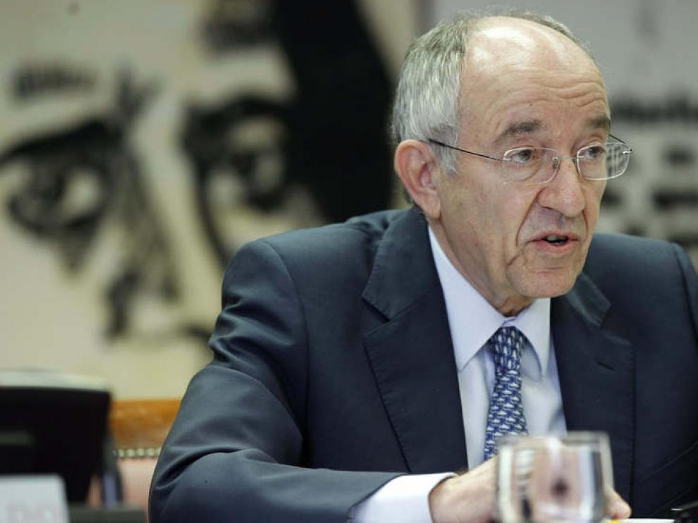 Fernández Ordóñez en la comisión del Senado