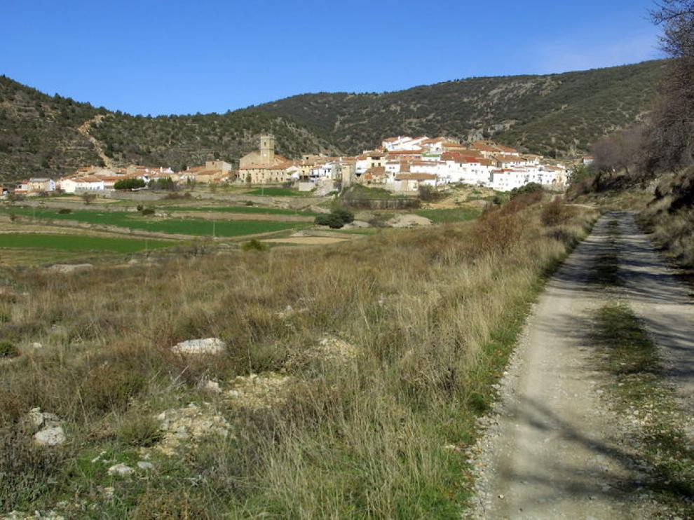Abejuela tiene 55 habitantes y necesita ampliar el cementerio