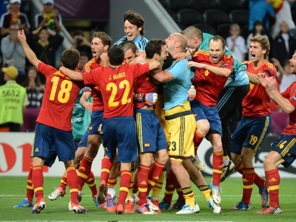 España celebra su pase a la final