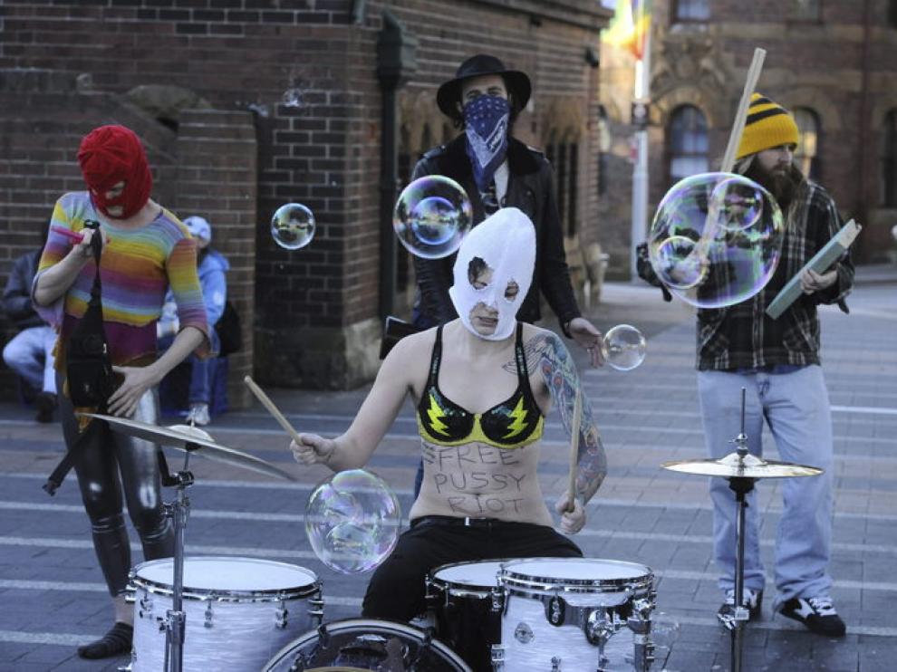 Protesta en apoyo al grupo 'Pussy Riot'