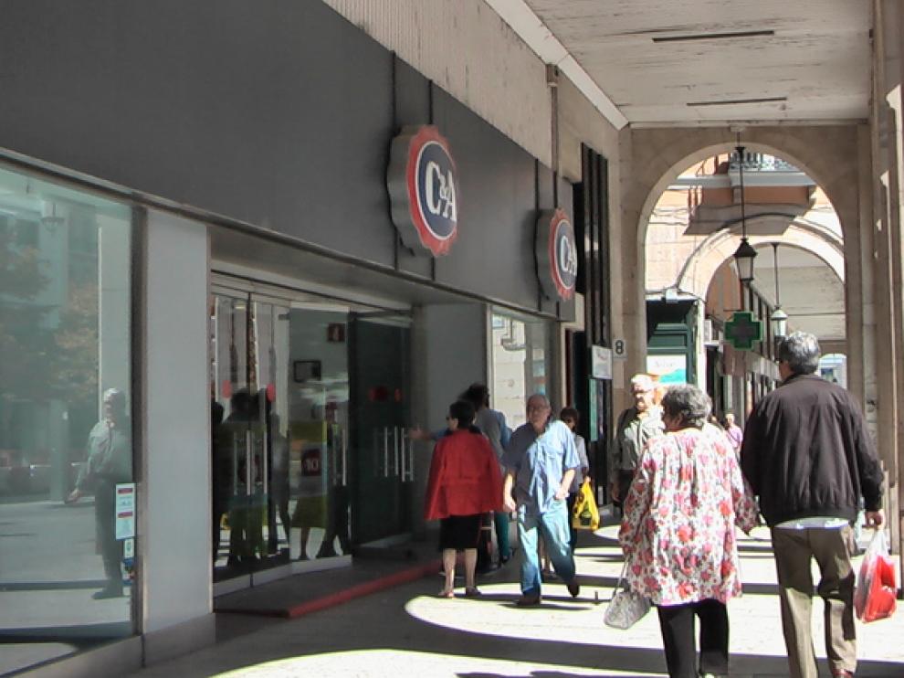 La caída del consumo ha golpeado al tejido empresarial de Aragón