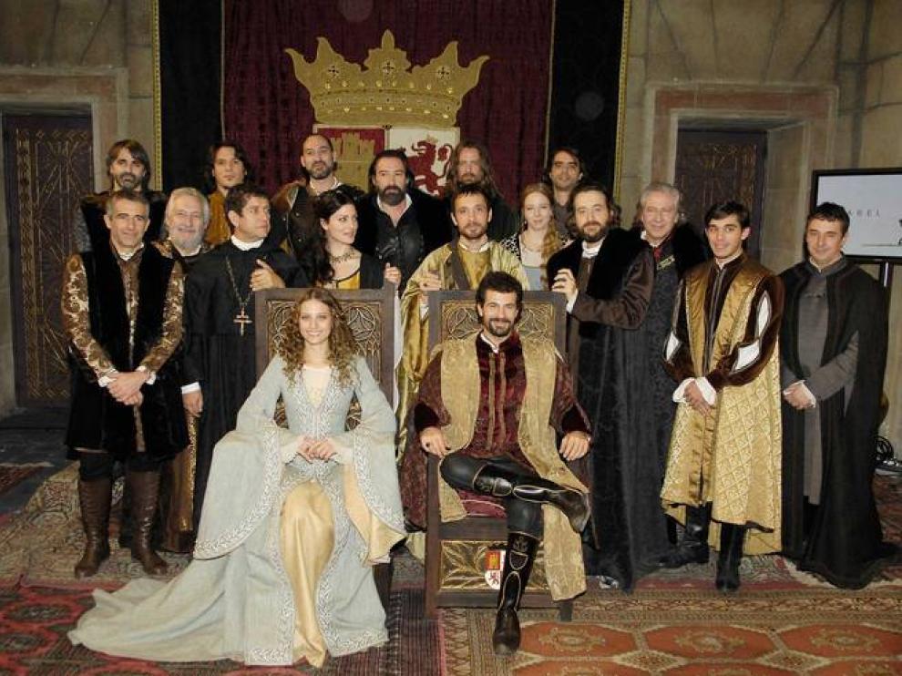 El elenco de 'Isabel' protagonizada por Michelle Jenner y Rodolfo Sancho