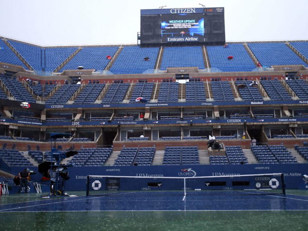 Los partidos de la mañana tuvieron que interrumpirse por la fuerte lluvía