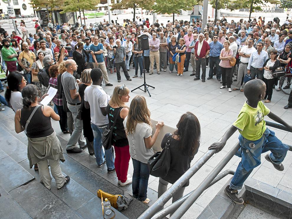Concentración en Zaragoza por una sanidad pública universal