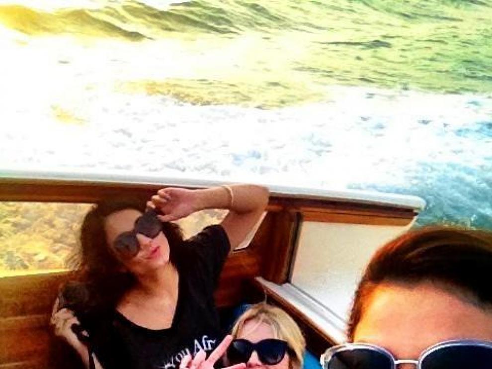 Selena Gómez junto a Vanessa Hudgens y Ashley Benson en Venecia