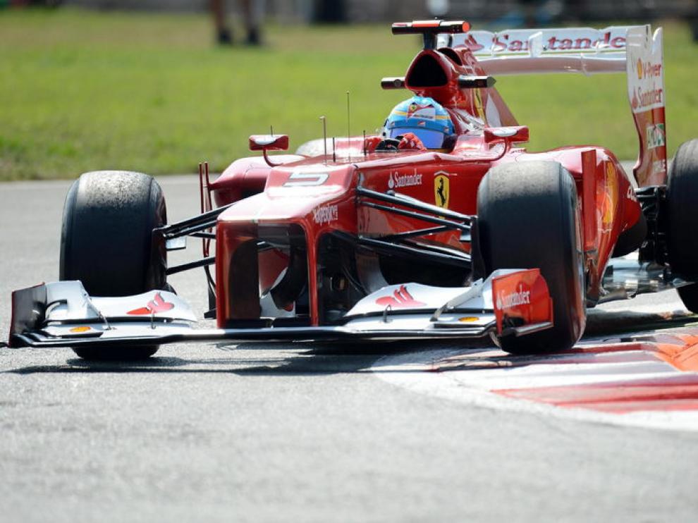 Fernando Alonso en el monoplaza de Ferrari