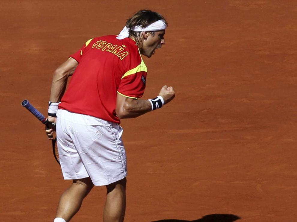 Ferrer celebra un punto en la eliminatoria de Copa Davis