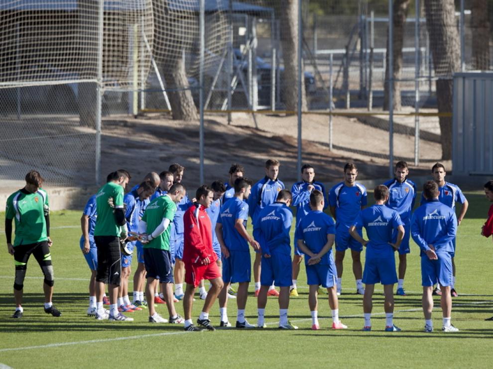 Entrenamiento del Real Zaragoza en la Ciudad Deportiva