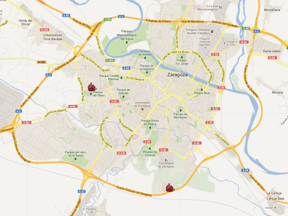 Arden dos coches en la madrugada de este martes en distintos puntos de Zaragoza