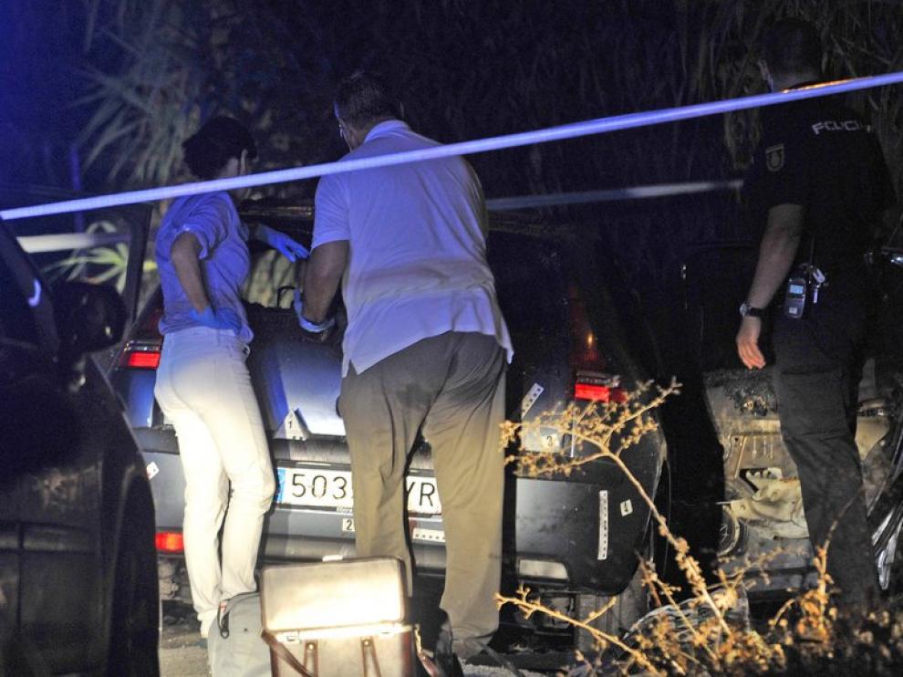 La Policía investiga el coche quemado