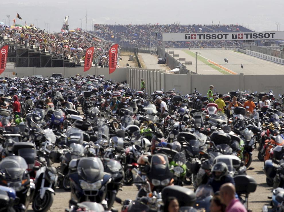 Caben más de 11.000 motos