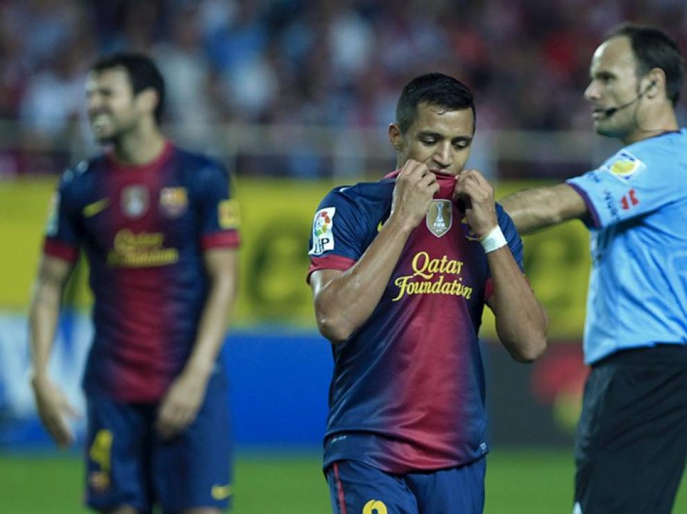 Mateu Lahoz, detrás de Alexis