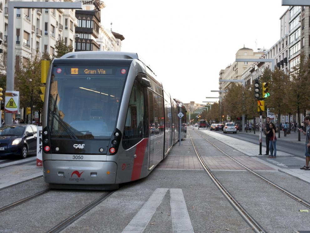 Tranvía en pruebas en Independencia, en septiembre