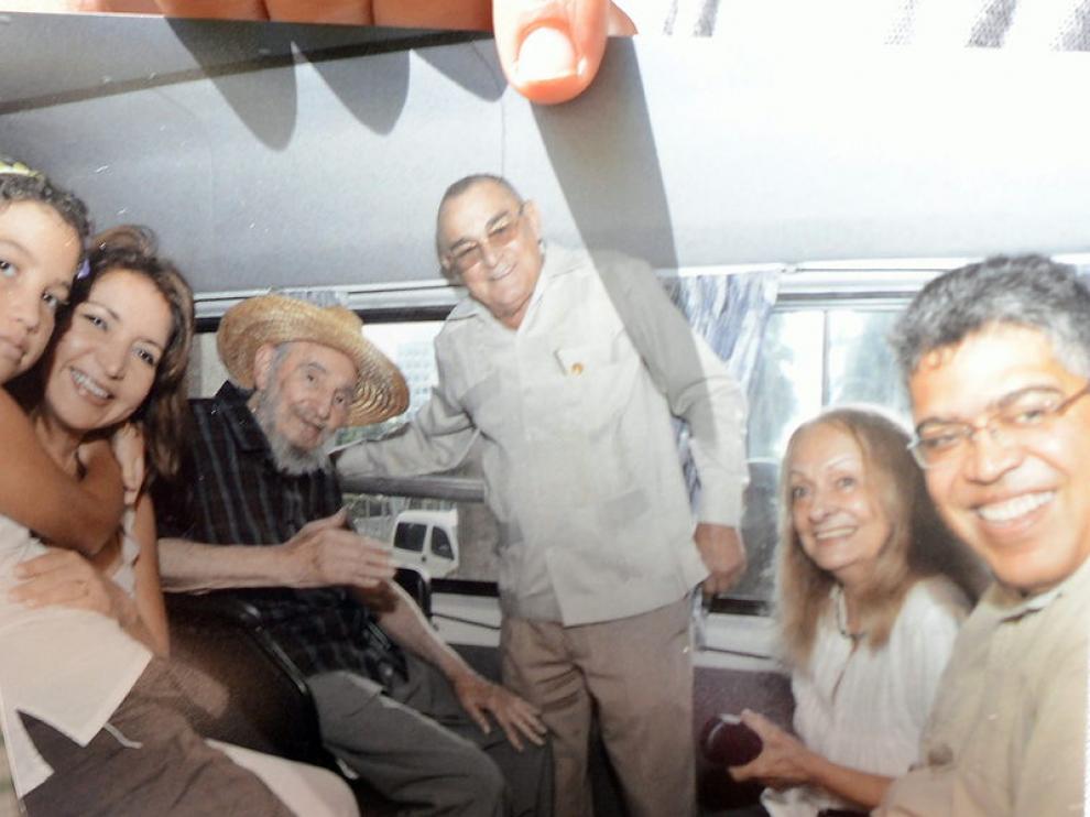 Castro fue fotografiado en el interior de un coche.
