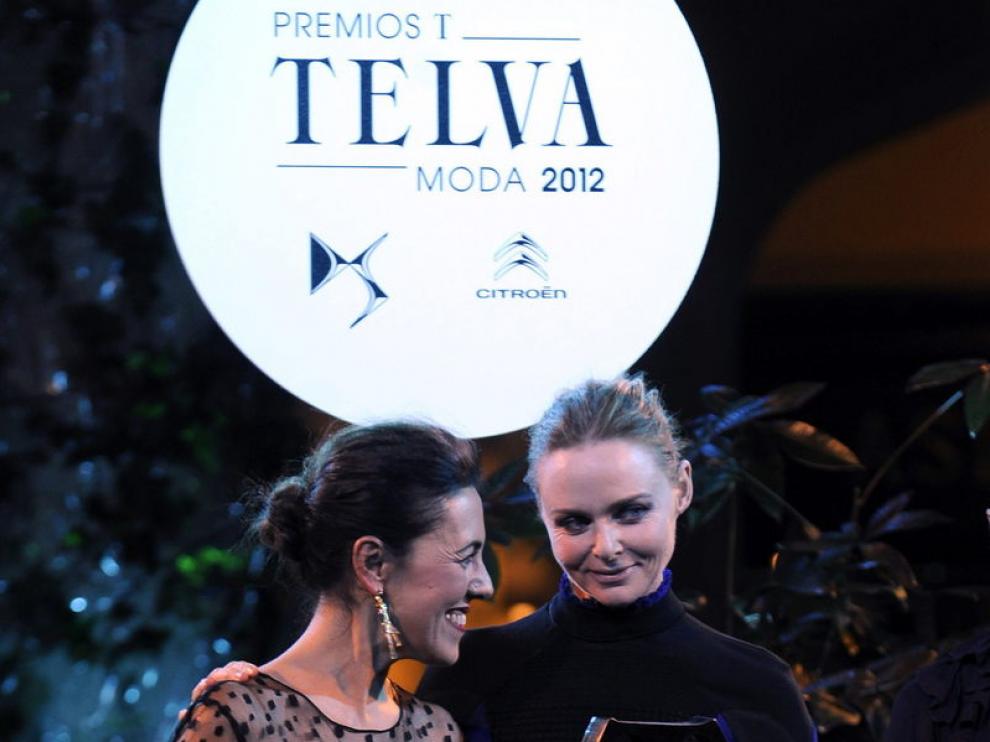 La diseñadora británica Stella McCartney recibe el premio T de Moda.