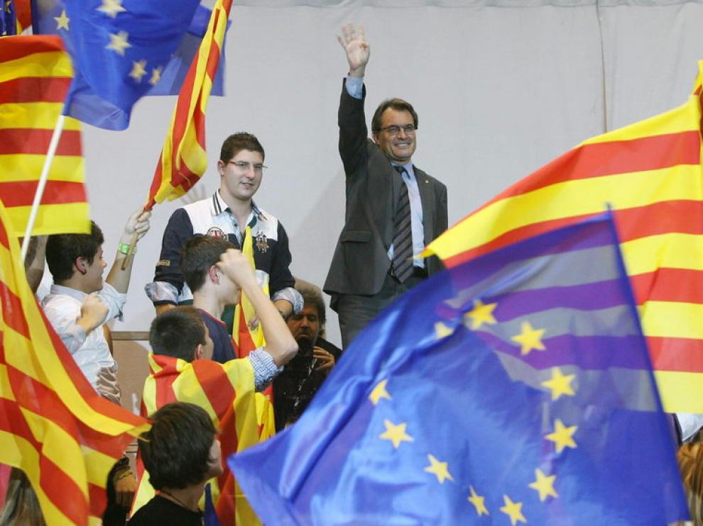 Más, durante un acto de la campaña