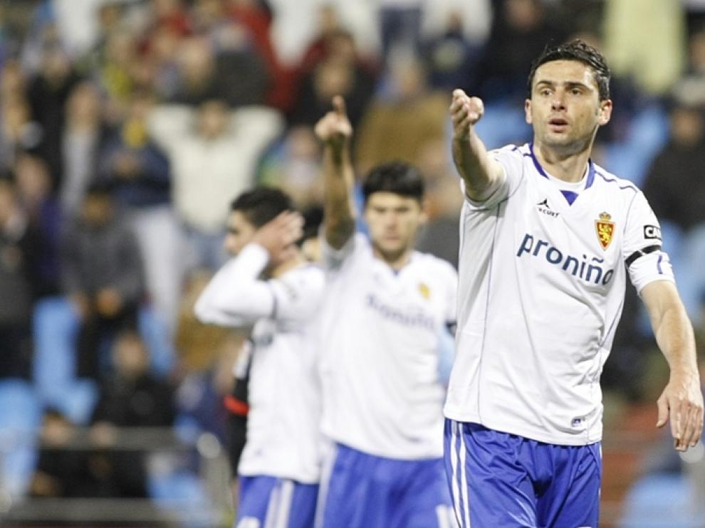 Postiga y Sapunaru, jugadores del Real Zaragoza