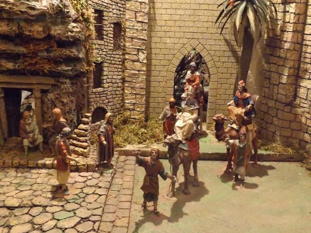 Los escenarios de estos dioramas se han fabricado de forma artesanal.