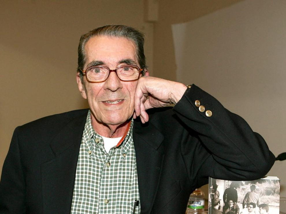 Enrique Meneses