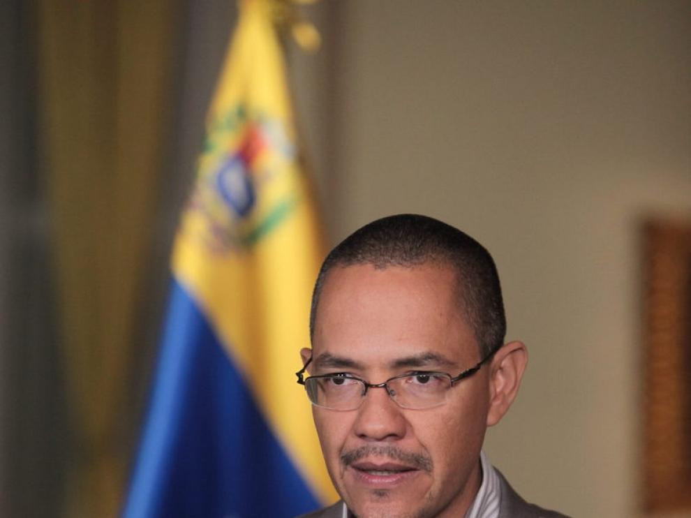 Ernesto Villegas, ministros venezolano de Comunicaciones