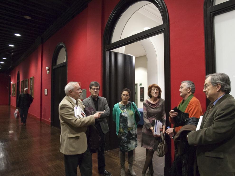 Los amigos del director participaron en la presentación del libro 'José Luis Borau. La vida no da para más'