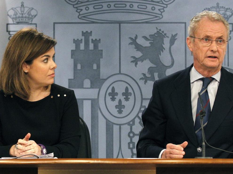 Rueda de prensa de la vicepresidenta y el ministro de Defensa