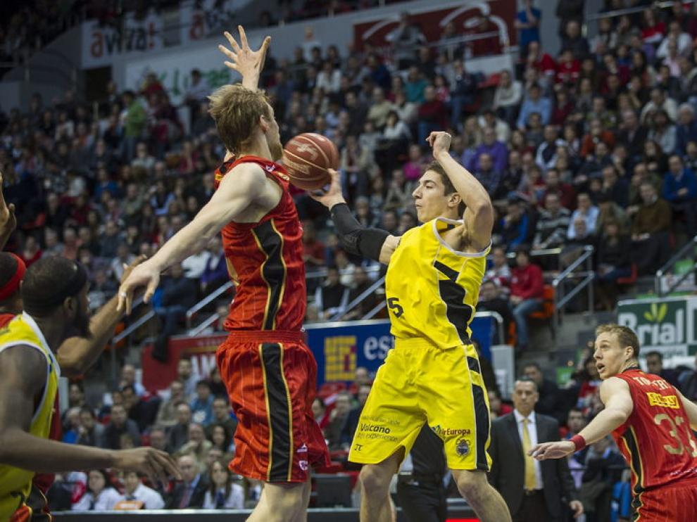 Duelo entre el CAI y en Canarias en el pabellón Príncipe Felipe