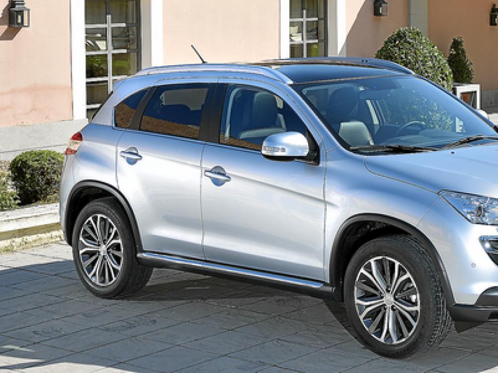 La parrilla flotante es uno de los identificadores de la familia. Peugeot