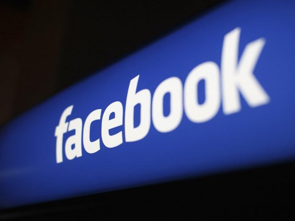 Durante el último trimestre del año, Facebook registró un beneficio neto de 64 millones de dólares