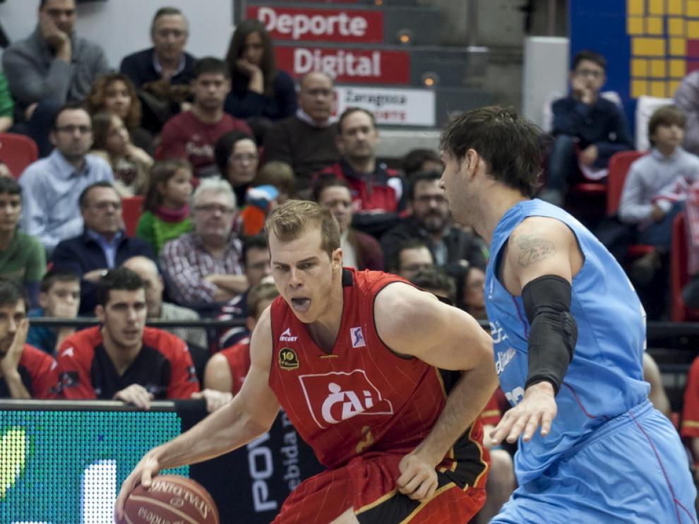 Michael Roll, en un partido del CAI Zaragoza