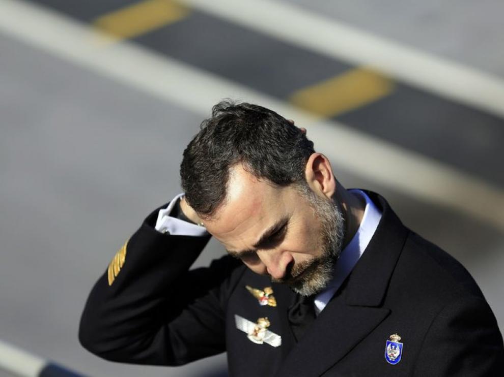 Don Felipe despide al 'Príncipe de Asturias'
