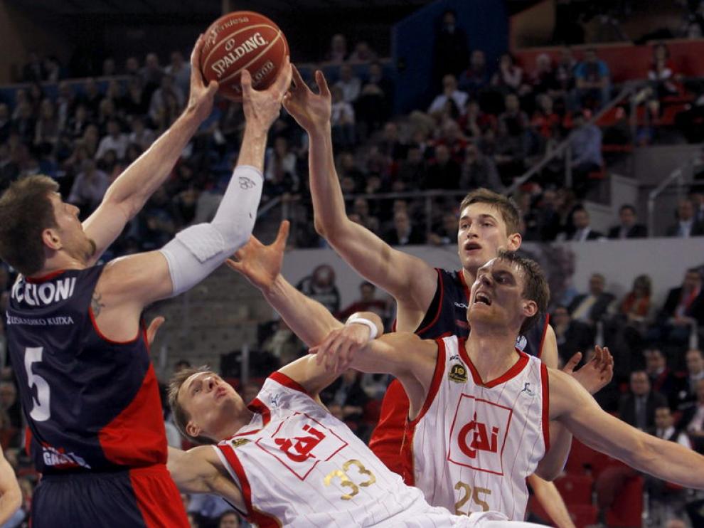 Partido del Caja Laboral y el CAI Zaragoza