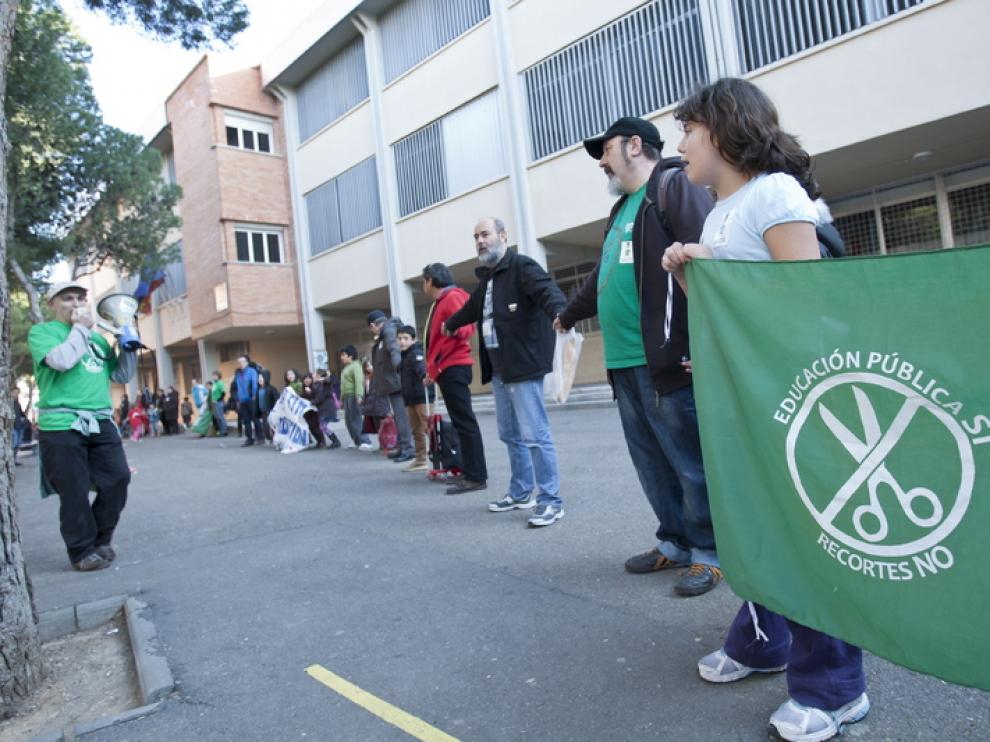 Una protesta organizada por Marea Verde en defensa de la escuela pública.