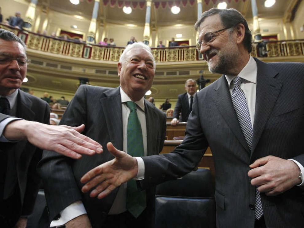 José Ignacio Wert y Mariano Rajoy en el debate sobre el estado de la Nación