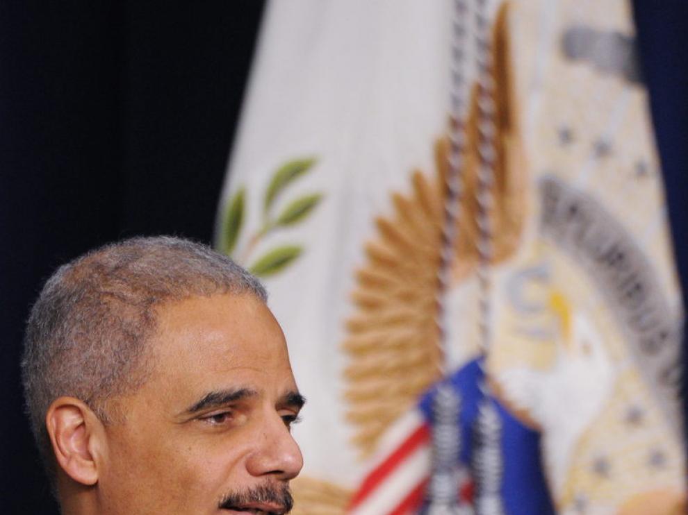 Eric Holder quiere combatir el robo de secretos comerciales
