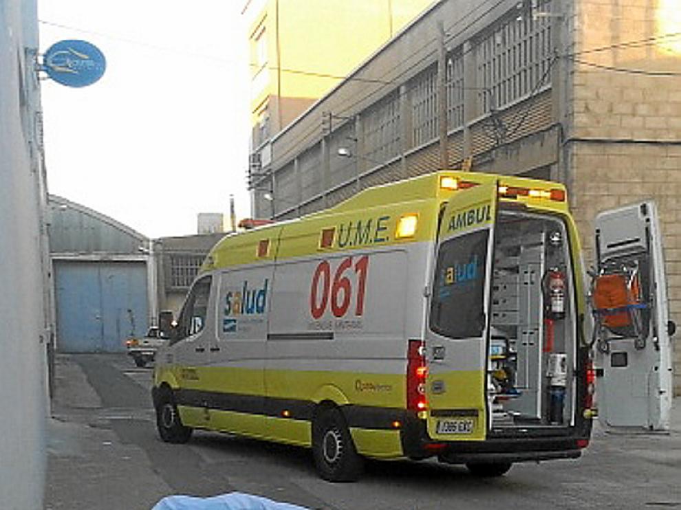 La UVI móvil que atendió al trabajador no pudo reanimarle