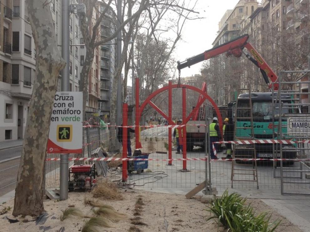 Primeros trabajos de construcción