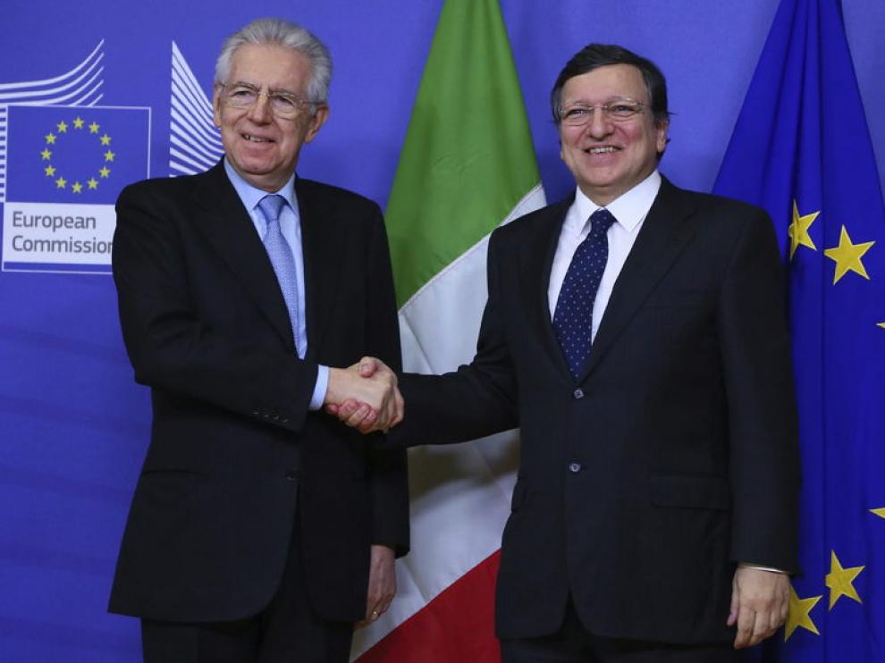 Barroso celebró una cena privada con el primer ministro saliente de Italia, Mario Monti