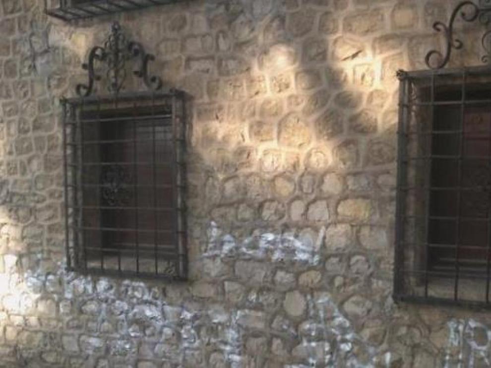 Pintadas en la Casa de Albarracín, que se encuentra en el Parque Grande