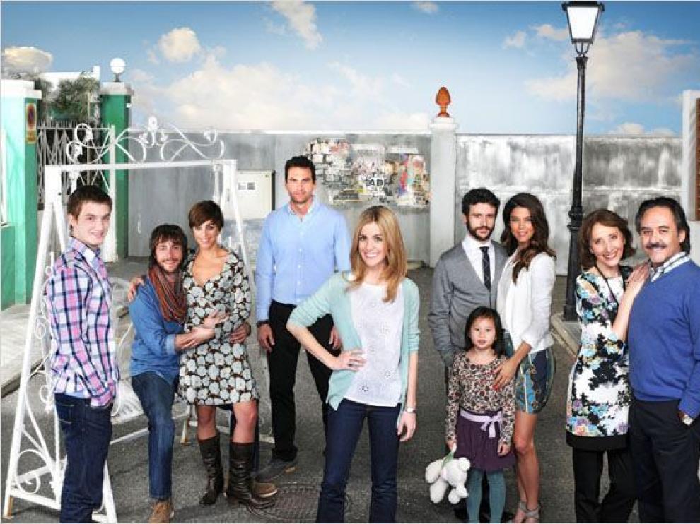 Reparto de la serie 'Familia'