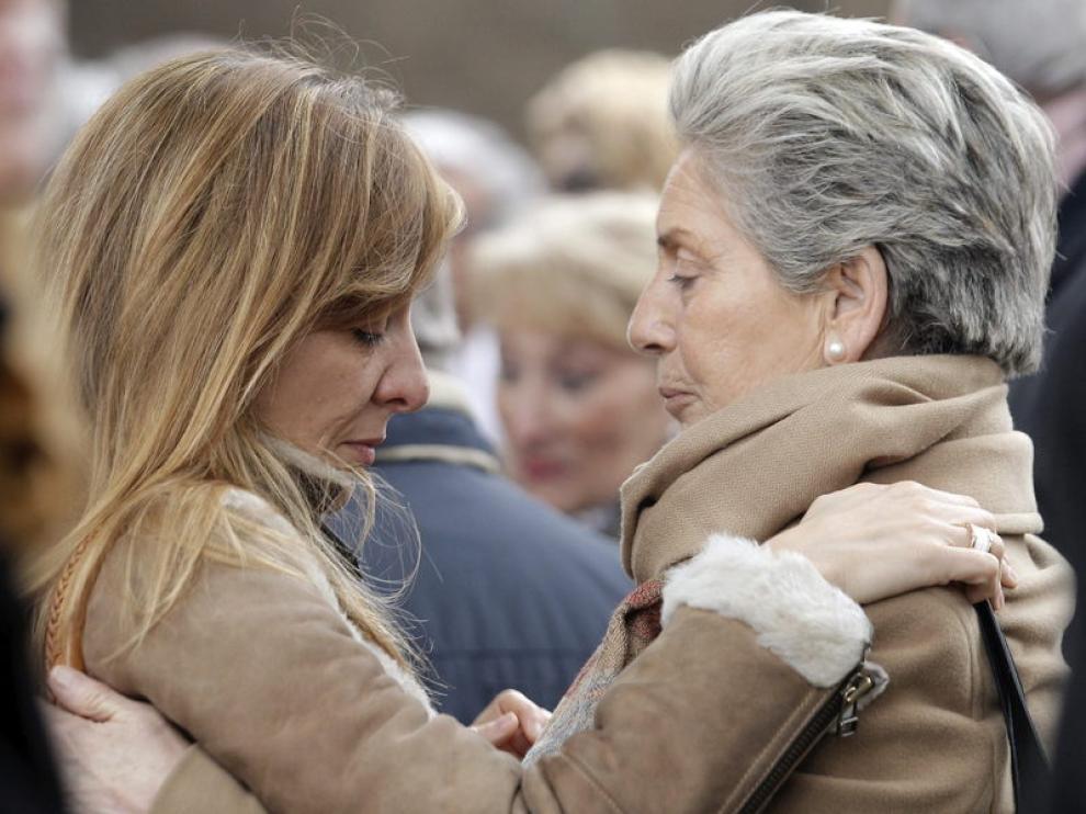 Reyes Monforte (i), la mujer del actor Pepe Sancho