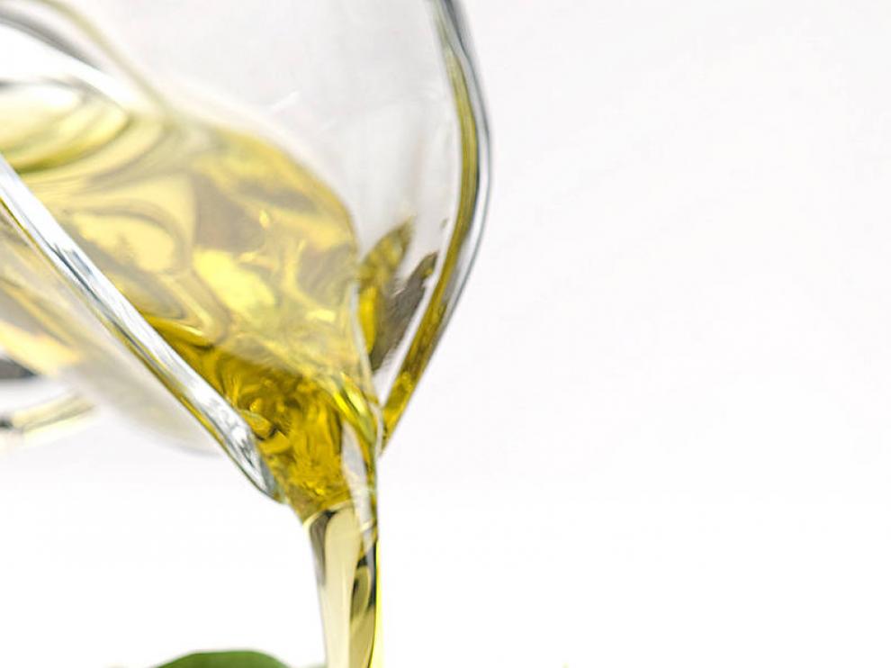 José Luis Solanilla recomienda el aceite arbequina para tomarlo en ensaladas