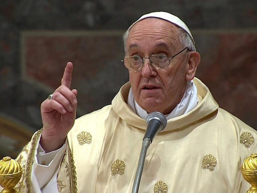 El Papa Francisco acude a rezar a la Basílica de Santa María La Mayor