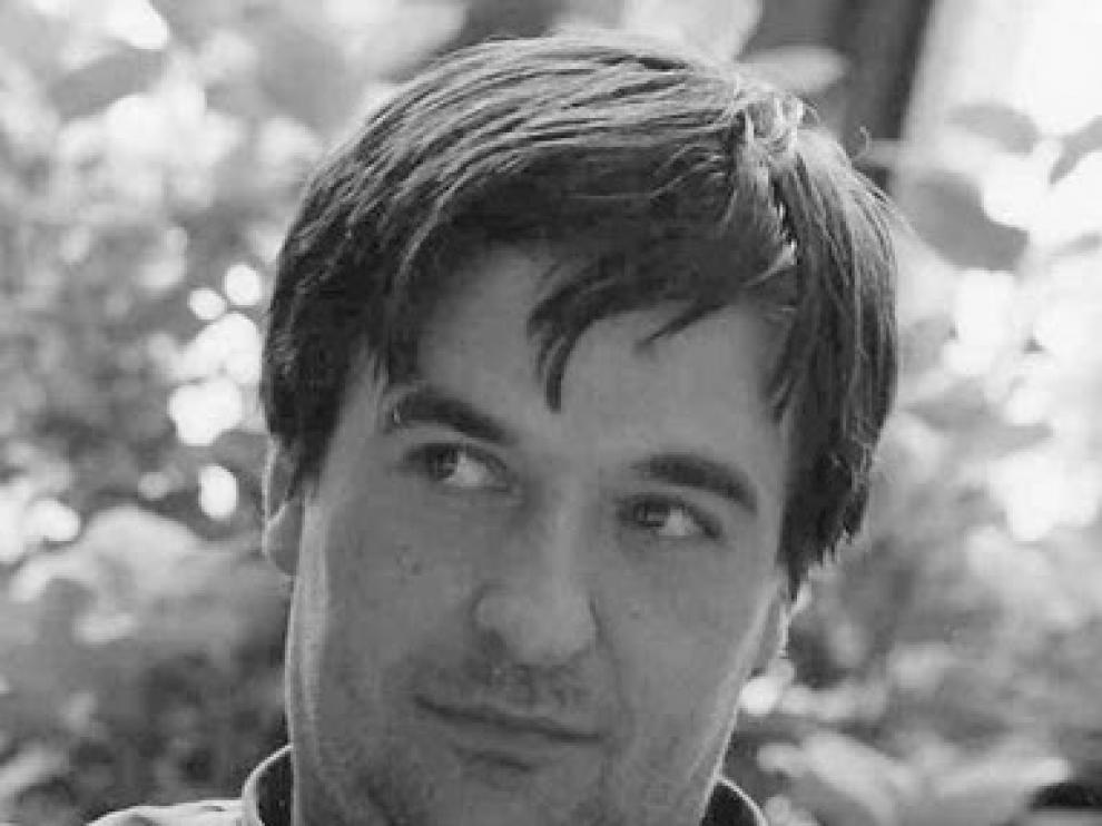 El escritor Antonio Pérez Morte.