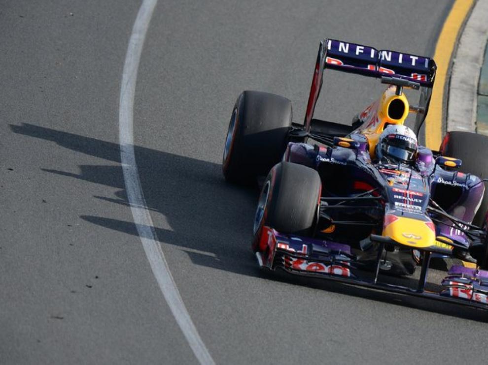Vettel durante la segunda sesión libre para el Gran Premio de Australia.