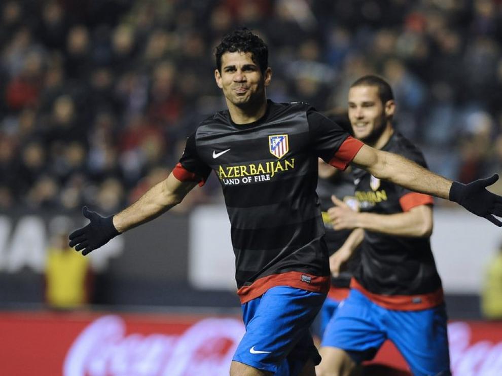 Diego Costa celebra su gol en Pamplona