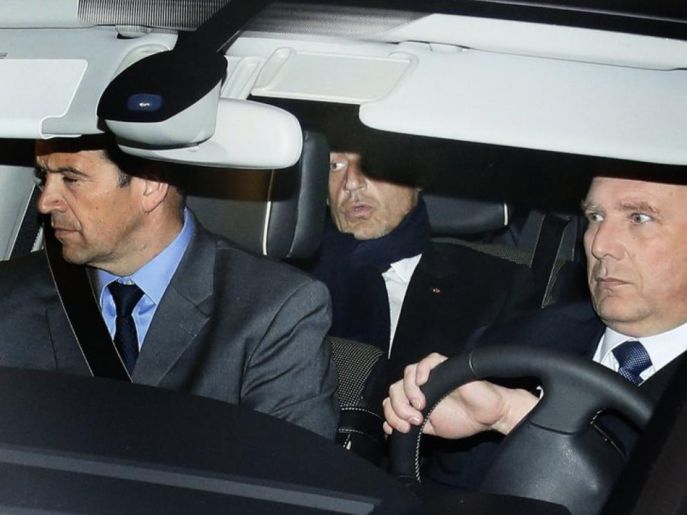 Sarkozy, a su salida del juzgado