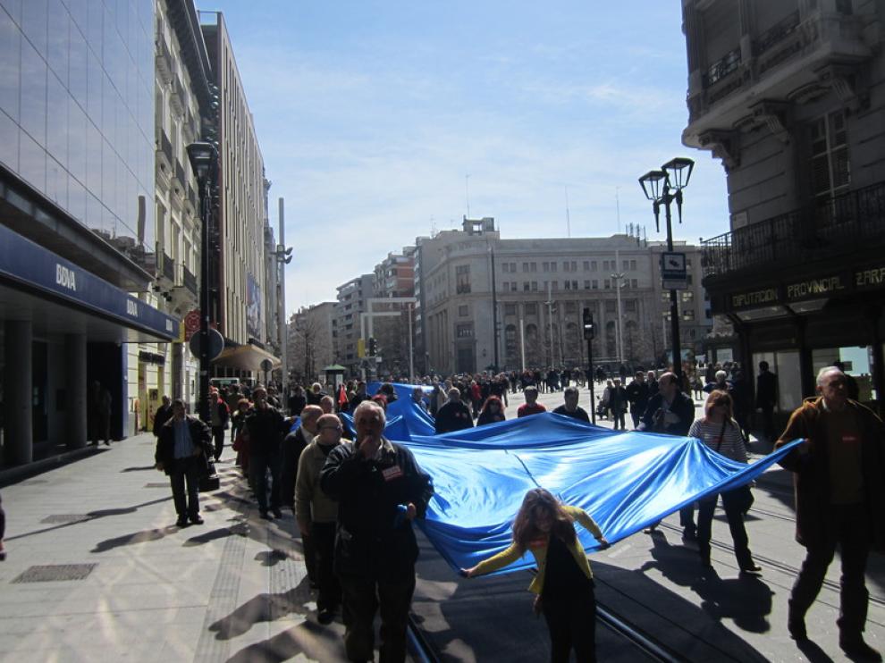 Manifestación de Marea Azul en Zaragoza